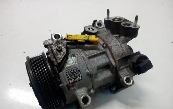 Peugeot 3008 II Air conditioning (A/C) compressor (pump) 9834779480
