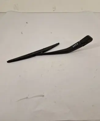 BMW 1 F20 F21 Rear wiper blade arm 7241984