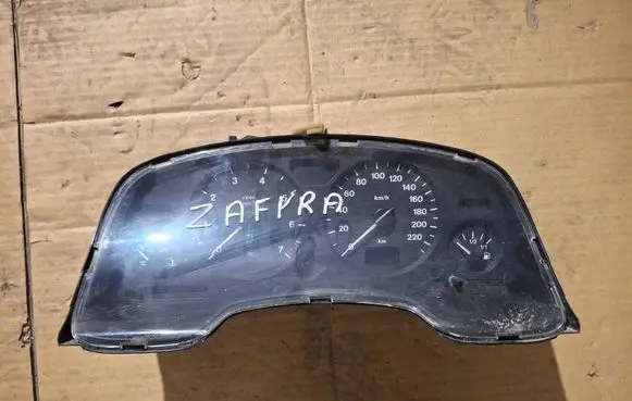Opel Zafira A Speedometer (instrument cluster) 09195036 260100 110280040007