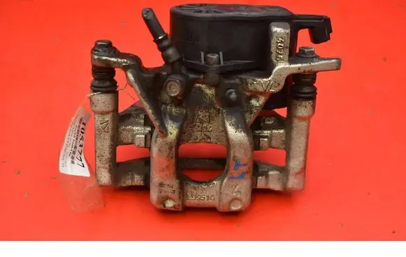 Toyota Yaris Cross Rear brake caliper 