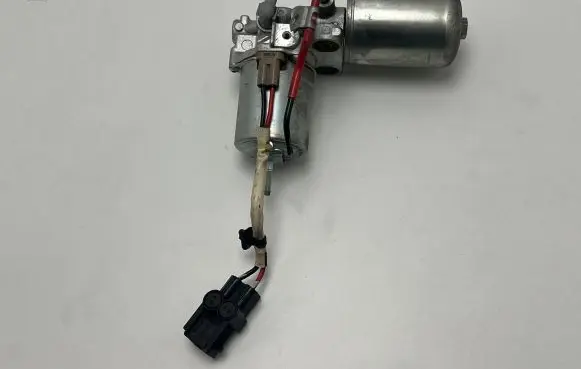 Toyota Prius (XW50) Brake central valve 4707047070 1604017083
