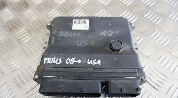 Toyota Prius (XW30) Engine control unit/module 8966147261