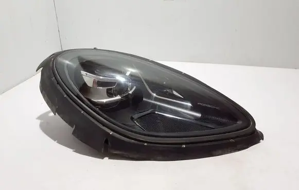 Porsche Macan (95B) Headlight/headlamp 95B941010AR
