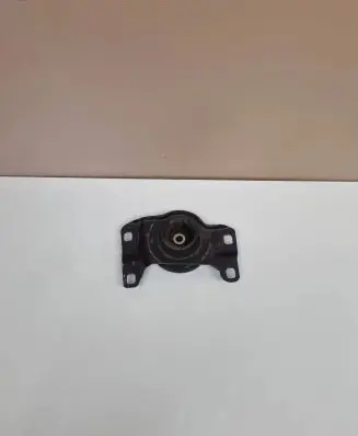 Volvo V40 Engine mount bracket 5N517m121