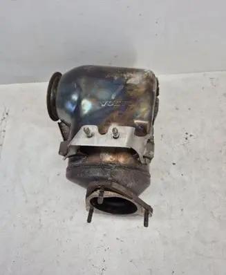 Volvo XC40 Catalyst/FAP/DPF particulate filter 31439857