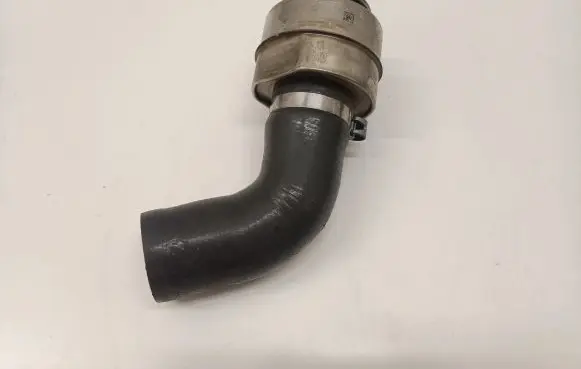 Nissan Qashqai J12 Turbo air intake inlet pipe/hose