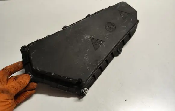 BMW 3 F30 F35 F31 Fuse box cover 8509914