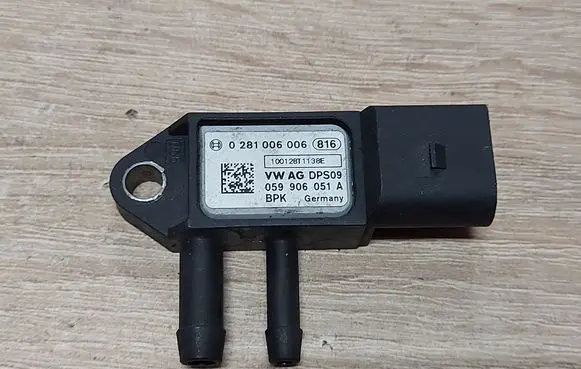 Audi A6 S6 C7 4G Exhaust gas pressure sensor 059906051A 0281006006