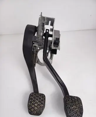 BMW 3 E90 E91 Pedal assembly 2283725 6761310