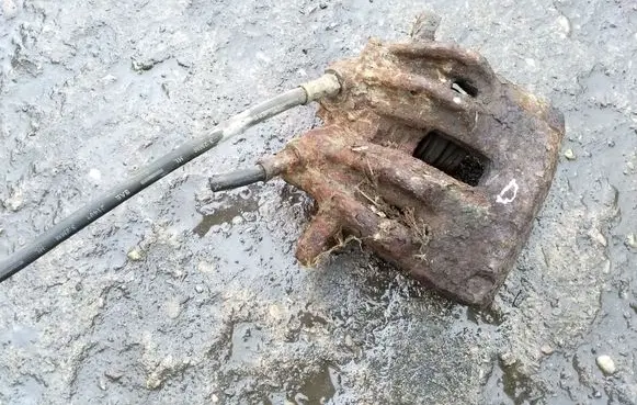 Fiat Ducato Front brake caliper