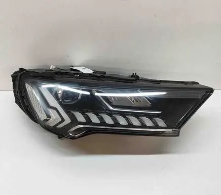 Audi Q7 4M Headlight/headlamp 4M0941040A