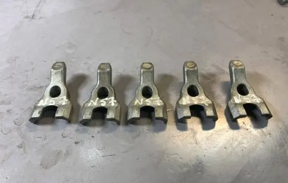 Fuel Injector clamp holder