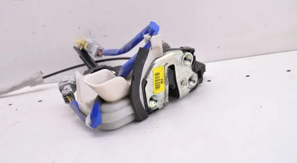 KIA Optima Front door lock 81320D4090