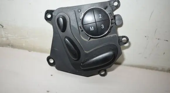 Mercedes-Benz E W211 Seat control switch 2118207710