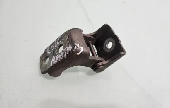 Renault Scenic III - Grand scenic III Rear door lower hinge