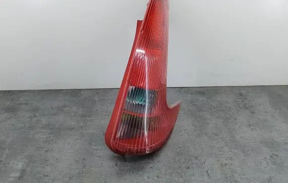 Peugeot 206 Rear/tail lights 