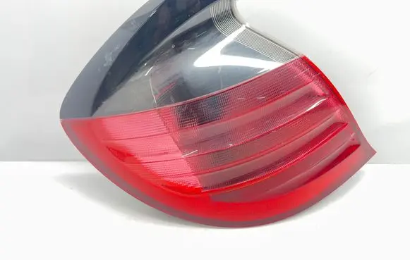 Mercedes-Benz C W203 Rear/tail lights A2038200564