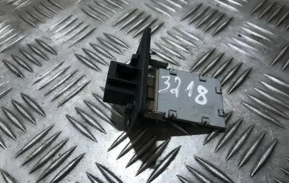 KIA Ceed Heater blower motor/fan resistor