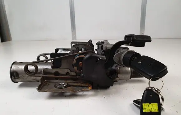 Volkswagen New Beetle Steering wheel axle 4B0905851B