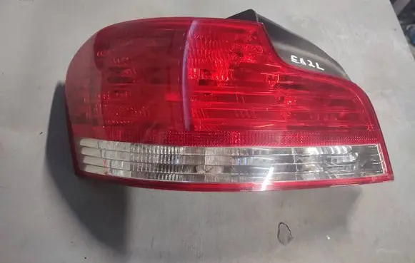 BMW 1 E82 E88 Rear/tail lights 4869809