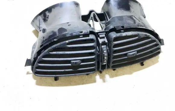 Citroen C5 Dash center air vent grill 963261727a