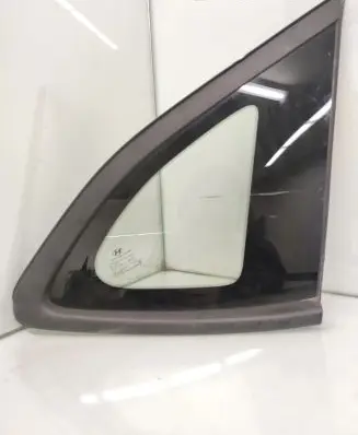 Hyundai Tucson TL Rear vent window glass AS2
