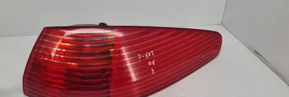 Peugeot 607 Rear/tail lights