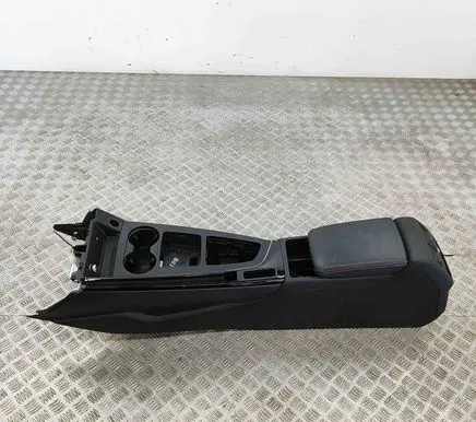 Audi A5 Center console 8W0862533D 8W2864261A