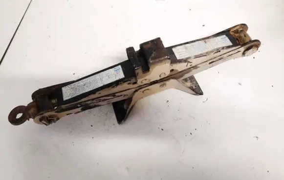 Mazda 6 Lift Jack 