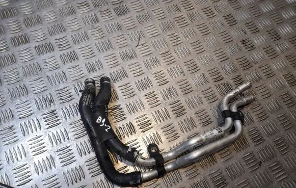 Audi A4 S4 B9 Engine coolant pipe/hose 8W0121400B
