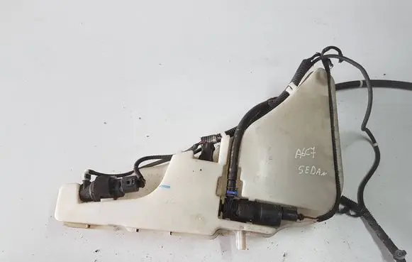 Audi A6 S6 C7 4G Lamp washer fluid tank