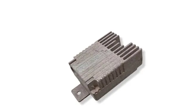 Mercedes-Benz E W210 Coolant fan relay A0275458032
