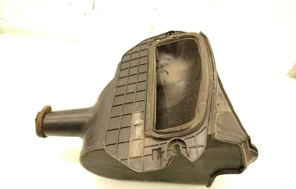 Air filter box