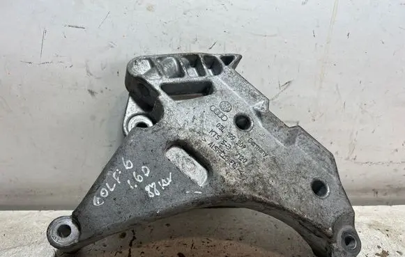 Volkswagen Golf VII Engine mounting bracket 03L199207 KTS53V120
