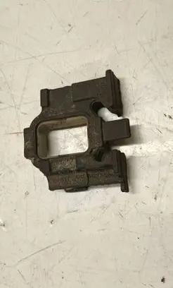 BMW 1 F40 Radiator support slam panel bracket 8617884