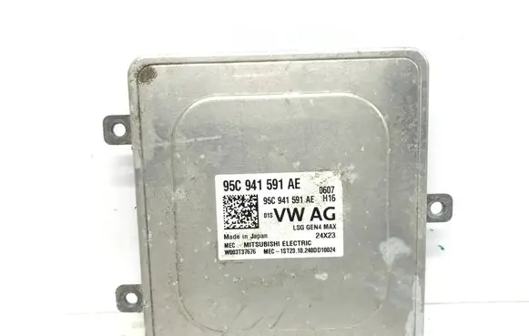 Porsche Macan (95B) LED ballast control module 95C941591A W003T37676
