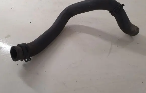 Nissan Qashqai Engine coolant pipe/hose