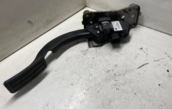 Land Rover Range Rover Sport L320 Accelerator throttle pedal SLC000061