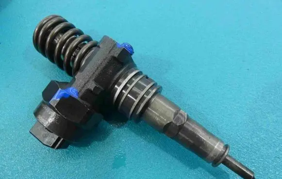 Audi A4 S4 B5 8D Fuel injector 038130073F IMPRK1115316