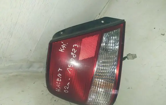 Hyundai Accent Rear/tail lights