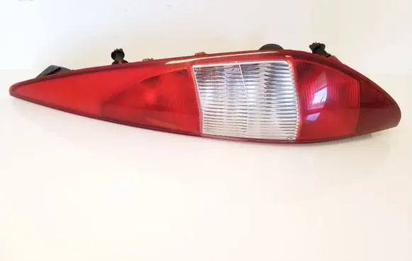 Ford Mondeo Mk III Rear/tail lights 1S7113404C