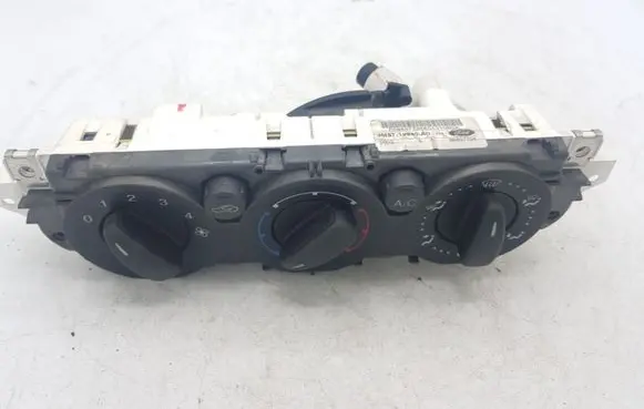 Ford Focus Climate control unit 3M5T19980AD