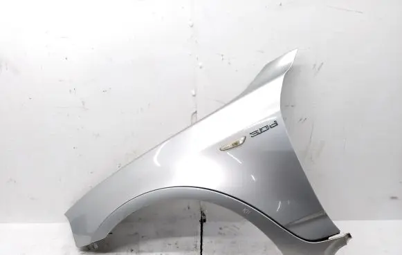 BMW X3 E83 Fender 3414335