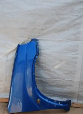 Suzuki Ignis Fender