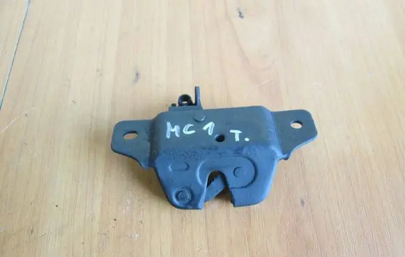 Microcar MC Tailgate/trunk/boot lock/catch/latch