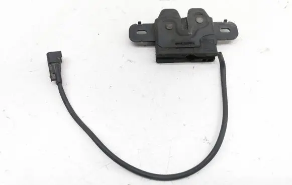 Volvo V70 Engine bonnet/hood lock/catch U9H1A