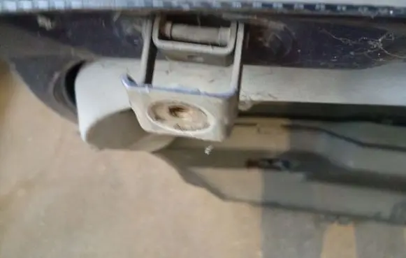 Fiat Stilo Tailgate/trunk/boot hinge