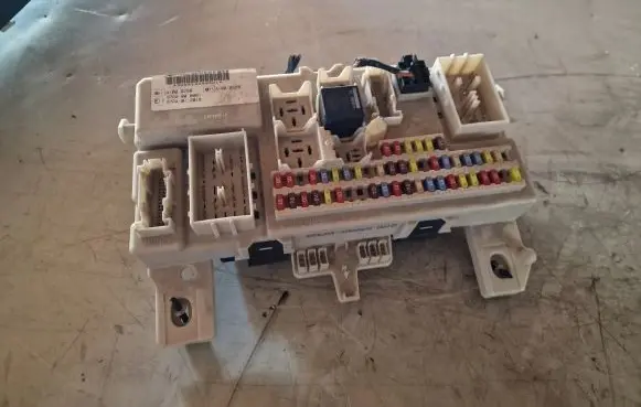 Ford Focus Fuse module 4M5T14A073CF