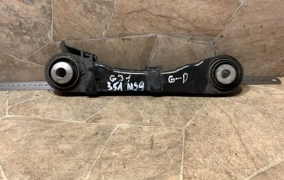 BMW 5 G30 G31 Rear upper control arm/wishbone