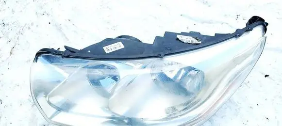 Citroen C4 II Headlight/headlamp 9687308280